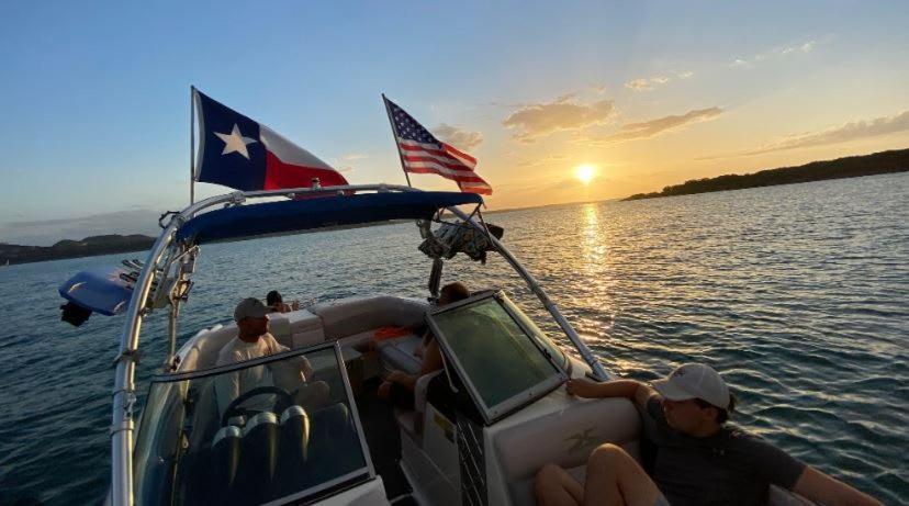 Sunset Ridge 2King Beds Lake Hot Tub Pool Canyon Lake Buitenkant foto